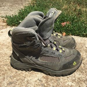 vasque waterproof kids’ hiking boots
